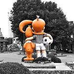 B Bruxelles Airport Bonheur *