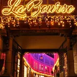 B Bruxelles Airport Bonheur * シャルルロワ