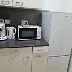 B Bruxelles Airport Bonheur Lägenhet Charleroi