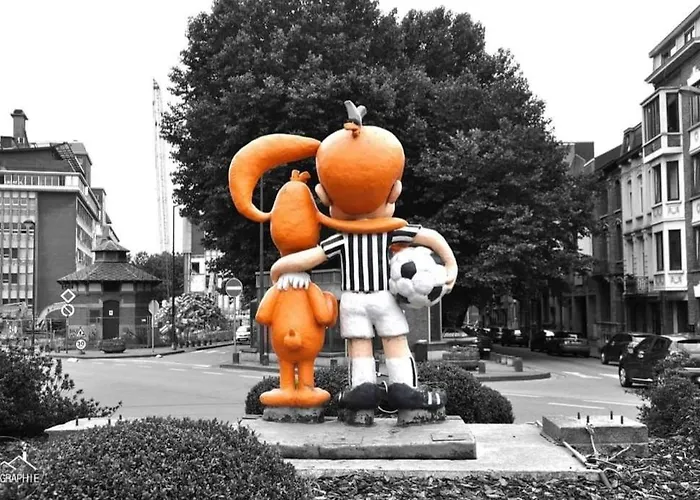 B Bruxelles Airport Bonheur *