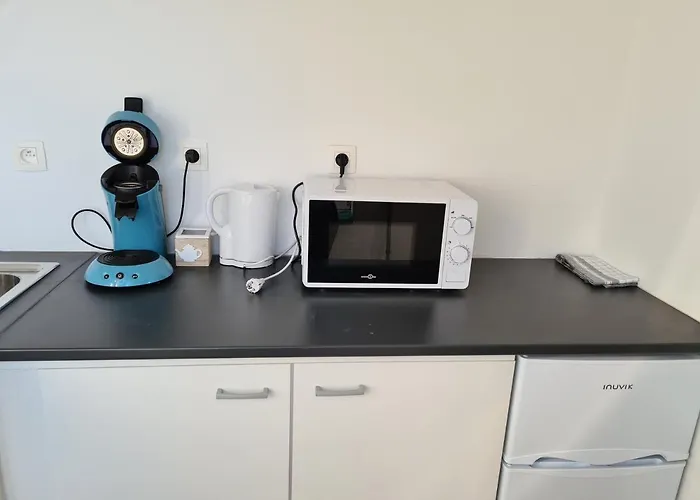 B Bruxelles Airport Bonheur